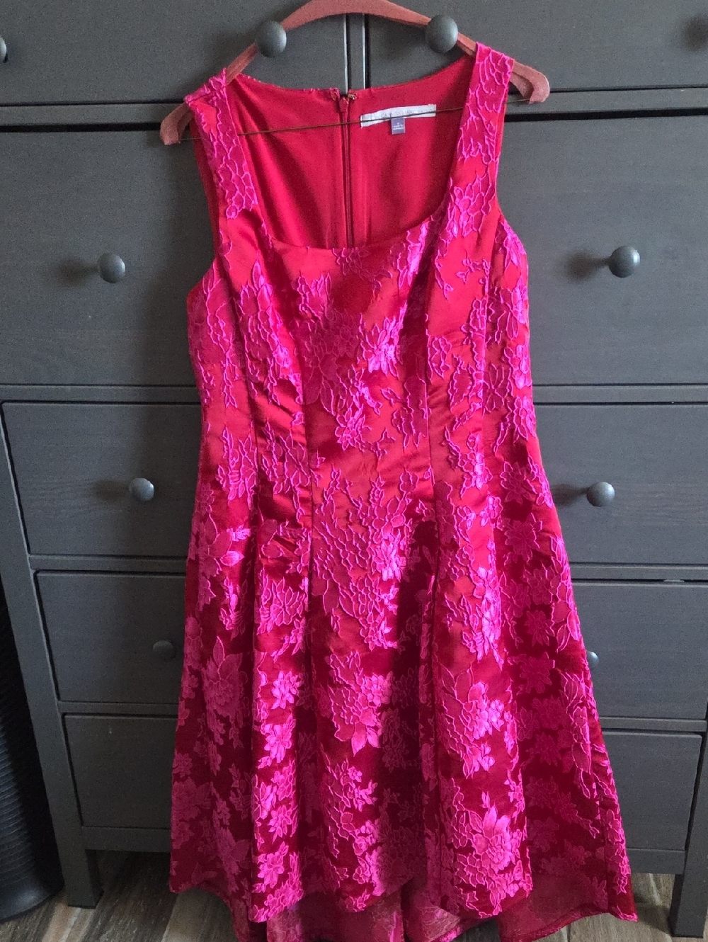 Carmen Marc Valvo Hot Pink Floral Lace Midi Dress
